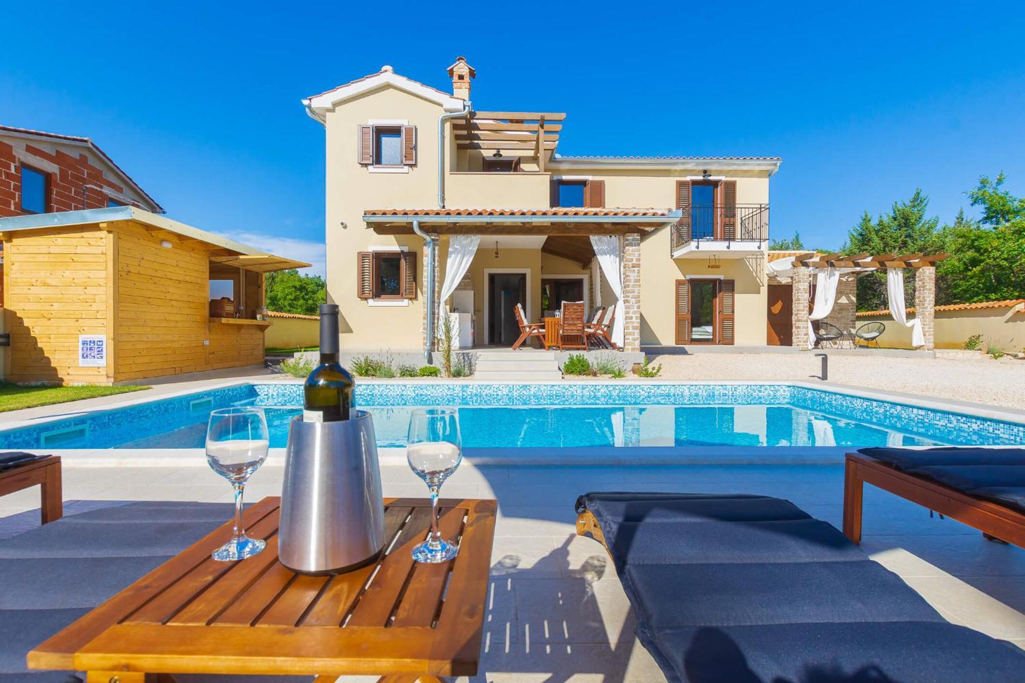 Villa David - Luxurious Secluded Villa With A Heated Pool Butkovići Kültér fotó
